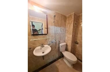 Bán gấp mặt phố Lê Duẩn mặt tiền đỉnh dưới 80 tỷ